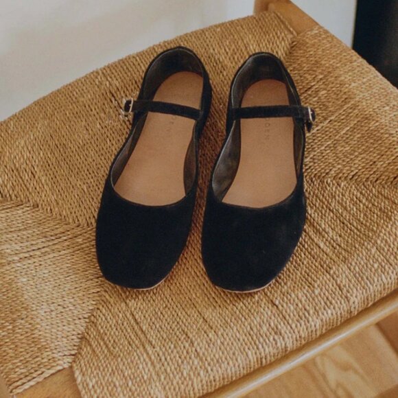 Doen Black Velvet Mary Janes Size 41 - Picture 2 of 8